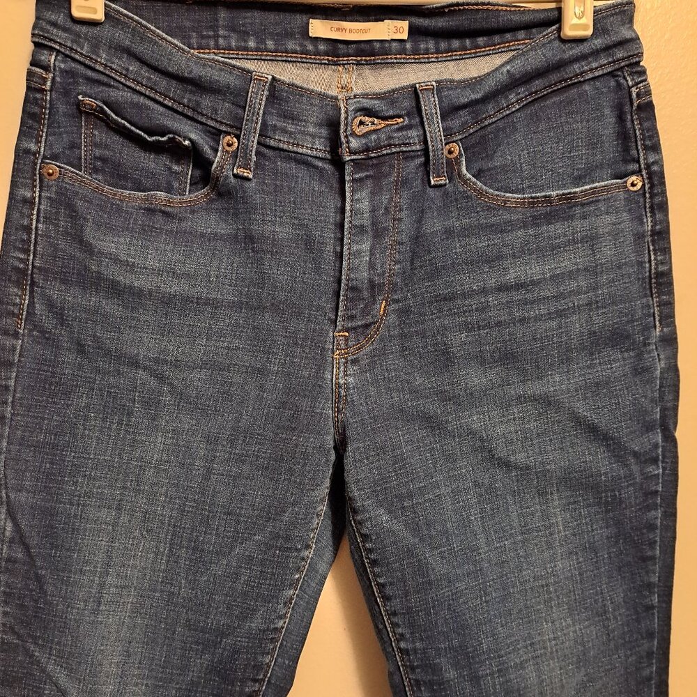 Levi's Curvy High-Rise Bootcut Denim Jeans - Picture 4 of 10
